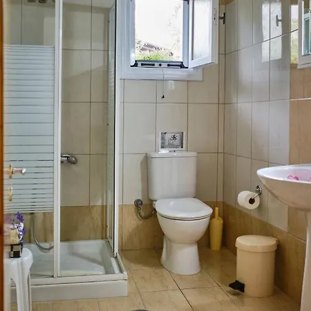 Agathi Сasa de vacaciones Rodas